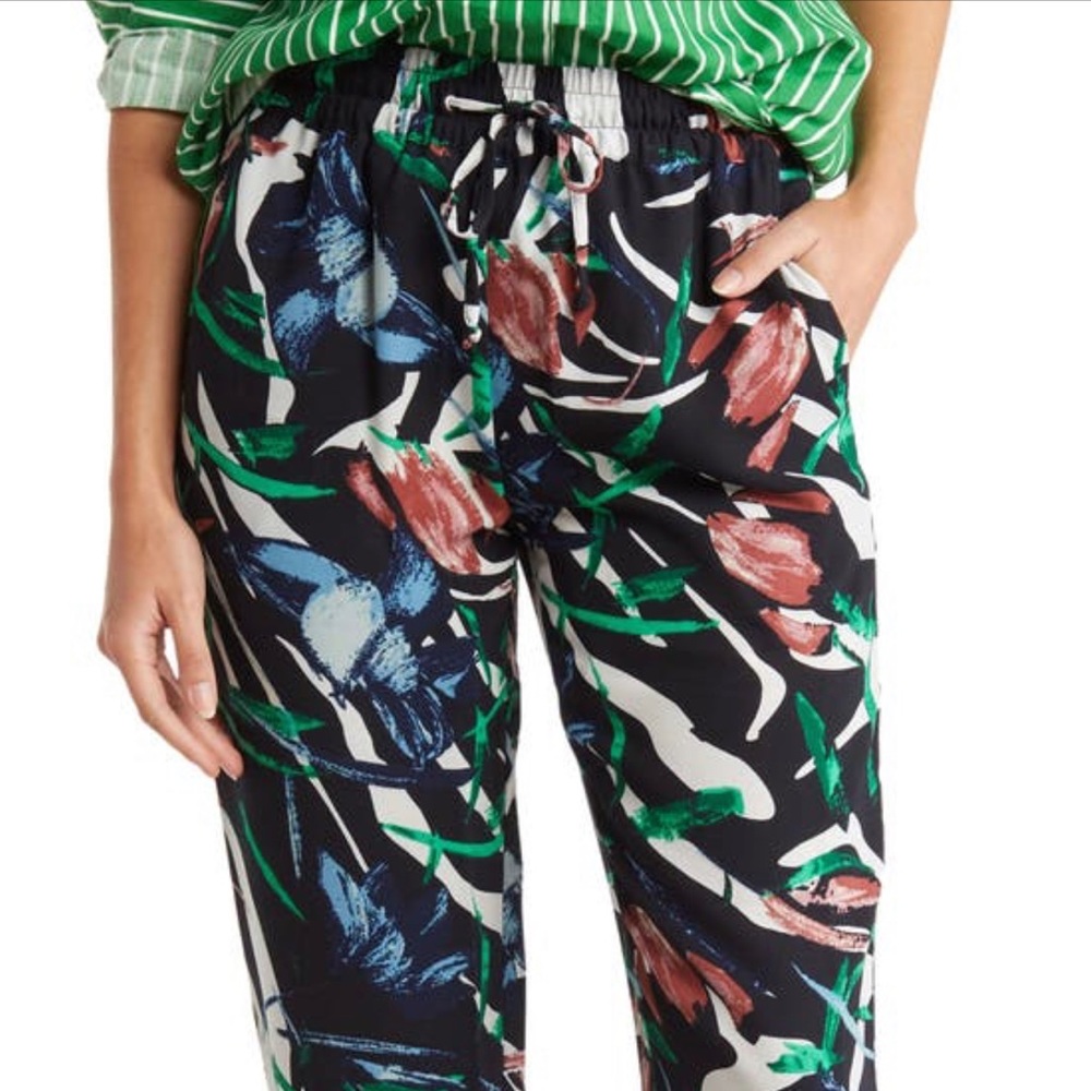 Walter baker pants size Small